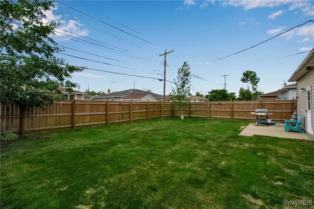 28 Banko Drive, Cheektowaga, New York 14043, Cheektowaga, New York 14043, 3 Bedrooms Bedrooms, 6 Rooms Rooms,1 BathroomBathrooms,Residential,For Sale,28 Banko Drive, Cheektowaga, New York 14043,0,B1632702