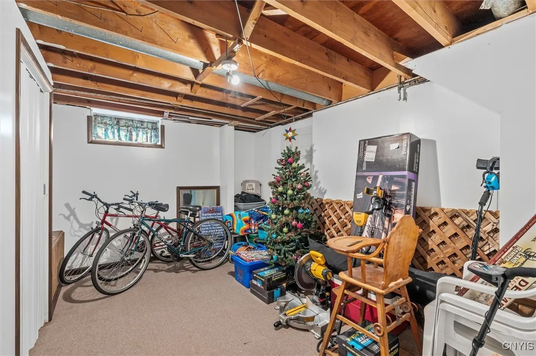 226 Hamilton Road, Cicero, New York 13212, Cicero, New York 13212, 4 Bedrooms Bedrooms, 10 Rooms Rooms,2 BathroomsBathrooms,Residential,For Sale,226 Hamilton Road, Cicero, New York 13212,0,S1633449