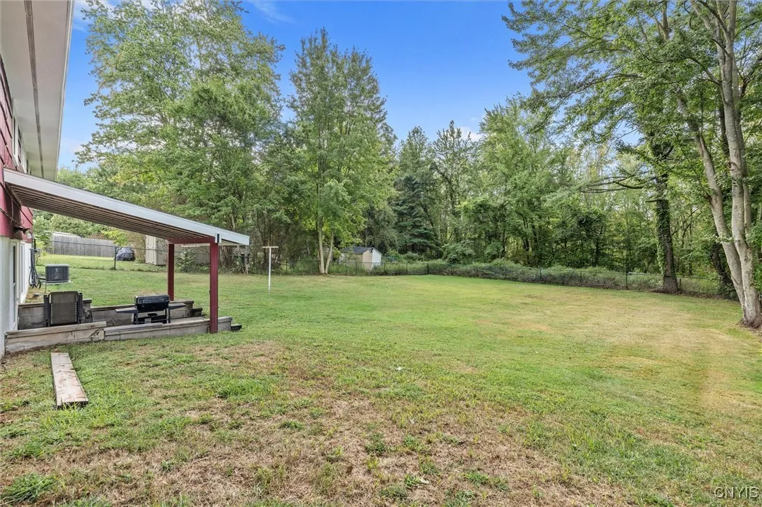 226 Hamilton Road, Cicero, New York 13212, Cicero, New York 13212, 4 Bedrooms Bedrooms, 10 Rooms Rooms,2 BathroomsBathrooms,Residential,For Sale,226 Hamilton Road, Cicero, New York 13212,0,S1633449