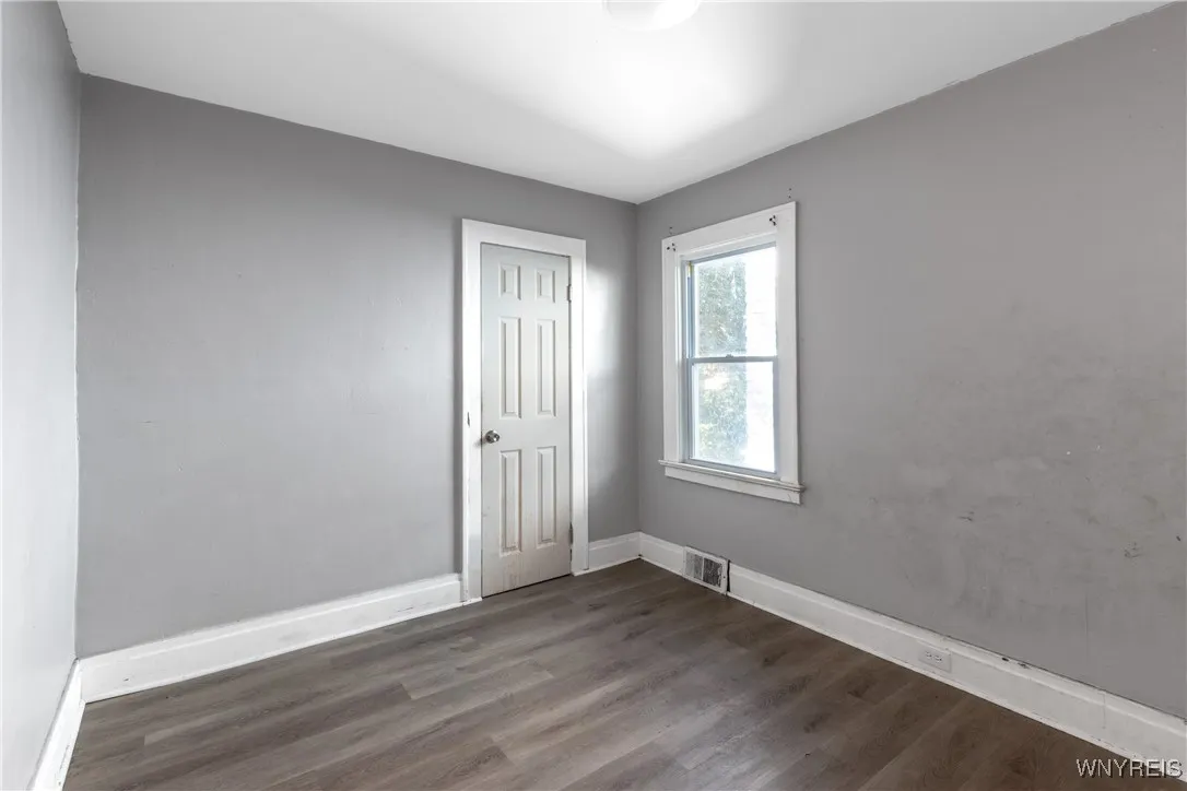 601 Lasalle Avenue, Buffalo, New York 14215, Buffalo, New York 14215, 4 Bedrooms Bedrooms, 8 Rooms Rooms,1 BathroomBathrooms,Residential,For Sale,601 Lasalle Avenue, Buffalo, New York 14215,0,B1633930