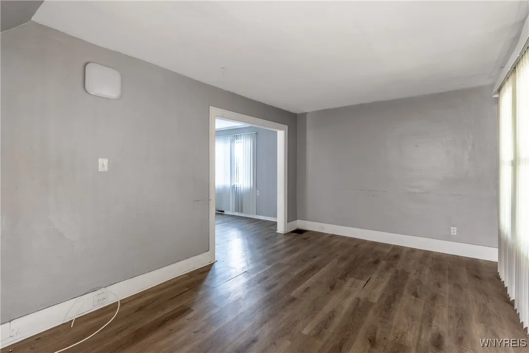 601 Lasalle Avenue, Buffalo, New York 14215, Buffalo, New York 14215, 4 Bedrooms Bedrooms, 8 Rooms Rooms,1 BathroomBathrooms,Residential,For Sale,601 Lasalle Avenue, Buffalo, New York 14215,0,B1633930