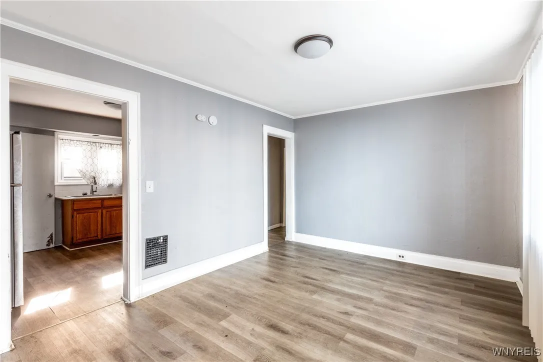 601 Lasalle Avenue, Buffalo, New York 14215, Buffalo, New York 14215, 4 Bedrooms Bedrooms, 8 Rooms Rooms,1 BathroomBathrooms,Residential,For Sale,601 Lasalle Avenue, Buffalo, New York 14215,0,B1633930