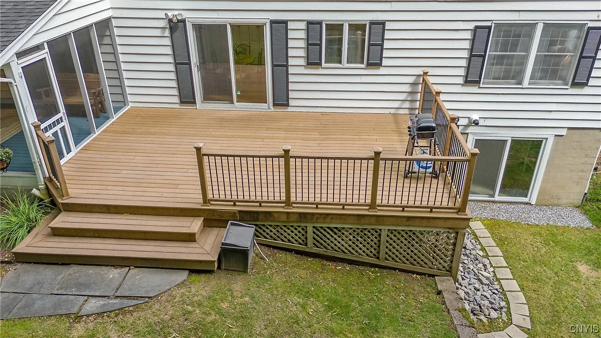 5027 Pine Valley Drive, Dewitt, New York 13066, De Witt, New York 13066, 5 Bedrooms Bedrooms, 12 Rooms Rooms,3 BathroomsBathrooms,Residential,For Sale,5027 Pine Valley Drive, Dewitt, New York 13066,0,S1633553