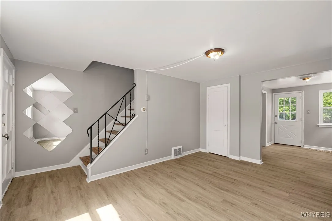 712-714 Taunton Place, Buffalo, New York 14214, Buffalo, New York 14214, 4 Bedrooms Bedrooms, ,2 BathroomsBathrooms,Residential,For Sale,712-714 Taunton Place, Buffalo, New York 14214,0,B1633683