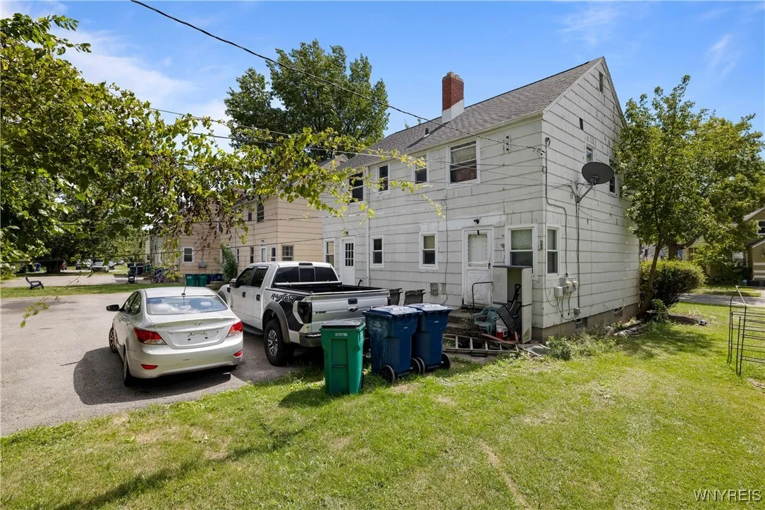 712-714 Taunton Place, Buffalo, New York 14214, Buffalo, New York 14214, 4 Bedrooms Bedrooms, ,2 BathroomsBathrooms,Residential,For Sale,712-714 Taunton Place, Buffalo, New York 14214,0,B1633683