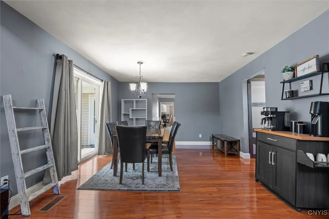 286 West 2nd Street, Oswego, New York 13126, Oswego, New York 13126, 3 Bedrooms Bedrooms, 10 Rooms Rooms,2 BathroomsBathrooms,Residential,For Sale,286 West 2nd Street, Oswego, New York 13126,0,S1634011