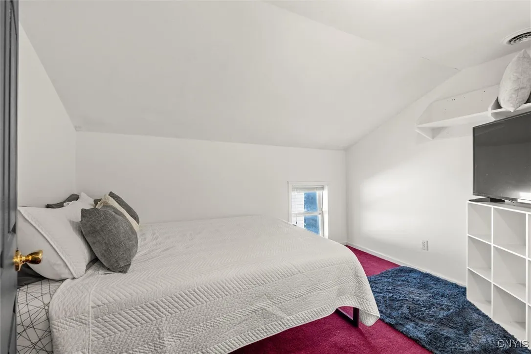 286 West 2nd Street, Oswego, New York 13126, Oswego, New York 13126, 3 Bedrooms Bedrooms, 10 Rooms Rooms,2 BathroomsBathrooms,Residential,For Sale,286 West 2nd Street, Oswego, New York 13126,0,S1634011
