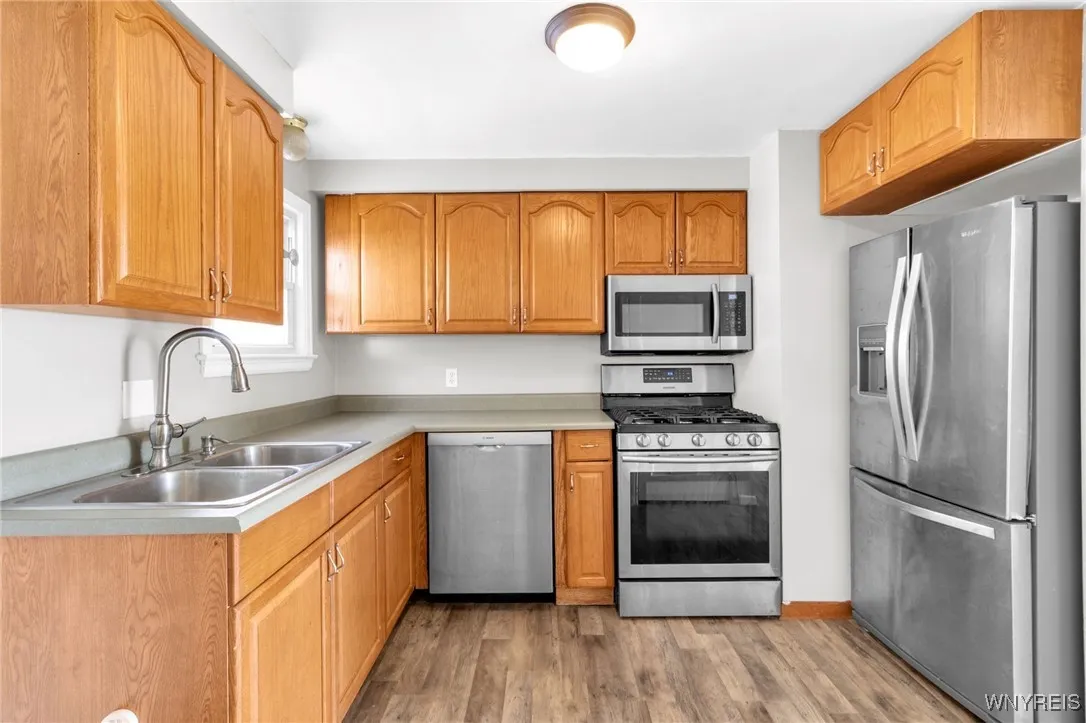 26 Beale Avenue, Cheektowaga, New York 14225, Cheektowaga, New York 14225, 3 Bedrooms Bedrooms, 6 Rooms Rooms,1 BathroomBathrooms,Residential,For Sale,26 Beale Avenue, Cheektowaga, New York 14225,0,B1633503
