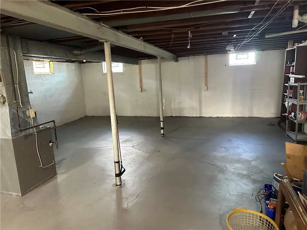 59 Massey Drive, Rochester, New York 14611, Rochester, New York 14611, 3 Bedrooms Bedrooms, 5 Rooms Rooms,1 BathroomBathrooms,Residential,Closed,59 Massey Drive, Rochester, New York 14611,0,R1634053