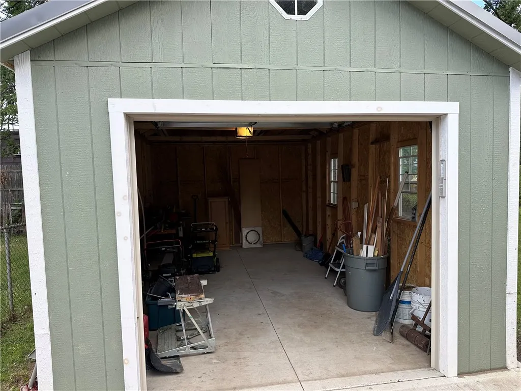 59 Massey Drive, Rochester, New York 14611, Rochester, New York 14611, 3 Bedrooms Bedrooms, 5 Rooms Rooms,1 BathroomBathrooms,Residential,Closed,59 Massey Drive, Rochester, New York 14611,0,R1634053