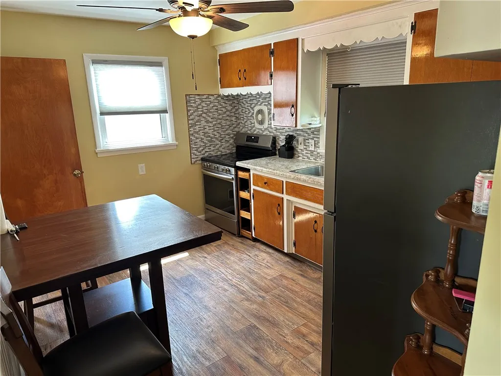 59 Massey Drive, Rochester, New York 14611, Rochester, New York 14611, 3 Bedrooms Bedrooms, 5 Rooms Rooms,1 BathroomBathrooms,Residential,Closed,59 Massey Drive, Rochester, New York 14611,0,R1634053