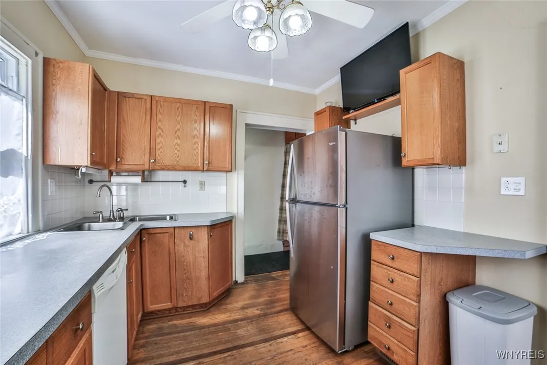 113 Nassau Avenue, Tonawanda, New York 14217, Tonawanda, New York 14217, 3 Bedrooms Bedrooms, 7 Rooms Rooms,1 BathroomBathrooms,Residential,Closed,113 Nassau Avenue, Tonawanda, New York 14217,0,B1634075