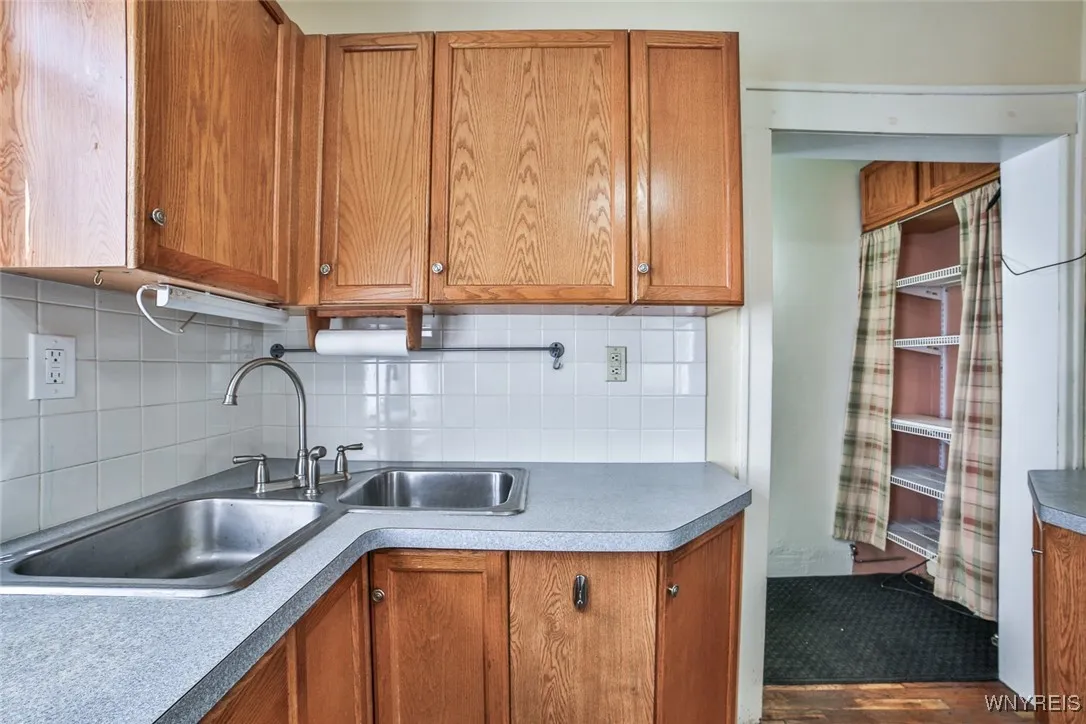 113 Nassau Avenue, Tonawanda, New York 14217, Tonawanda, New York 14217, 3 Bedrooms Bedrooms, 7 Rooms Rooms,1 BathroomBathrooms,Residential,For Sale,113 Nassau Avenue, Tonawanda, New York 14217,0,B1634075