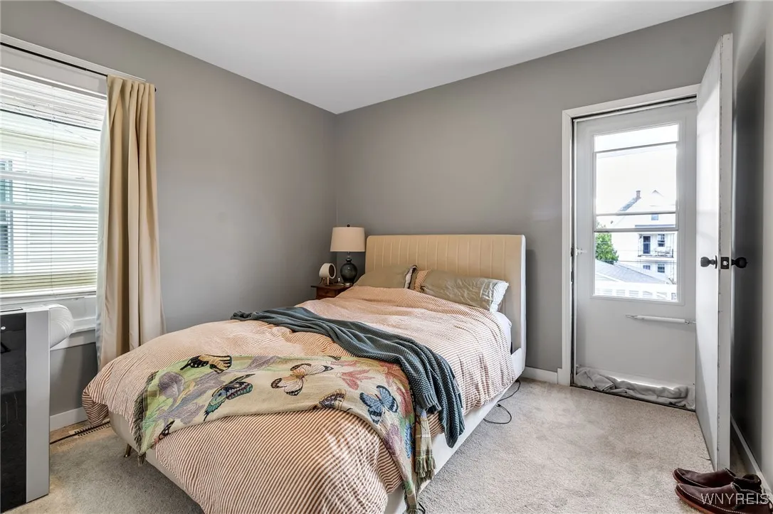 32 Sterling Avenue, Buffalo, New York 14216, Buffalo, New York 14216, 6 Bedrooms Bedrooms, ,3 BathroomsBathrooms,Residential,For Sale,32 Sterling Avenue, Buffalo, New York 14216,0,B1633975