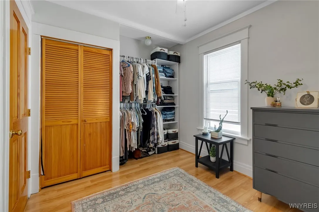 32 Sterling Avenue, Buffalo, New York 14216, Buffalo, New York 14216, 6 Bedrooms Bedrooms, ,3 BathroomsBathrooms,Residential,For Sale,32 Sterling Avenue, Buffalo, New York 14216,0,B1633975