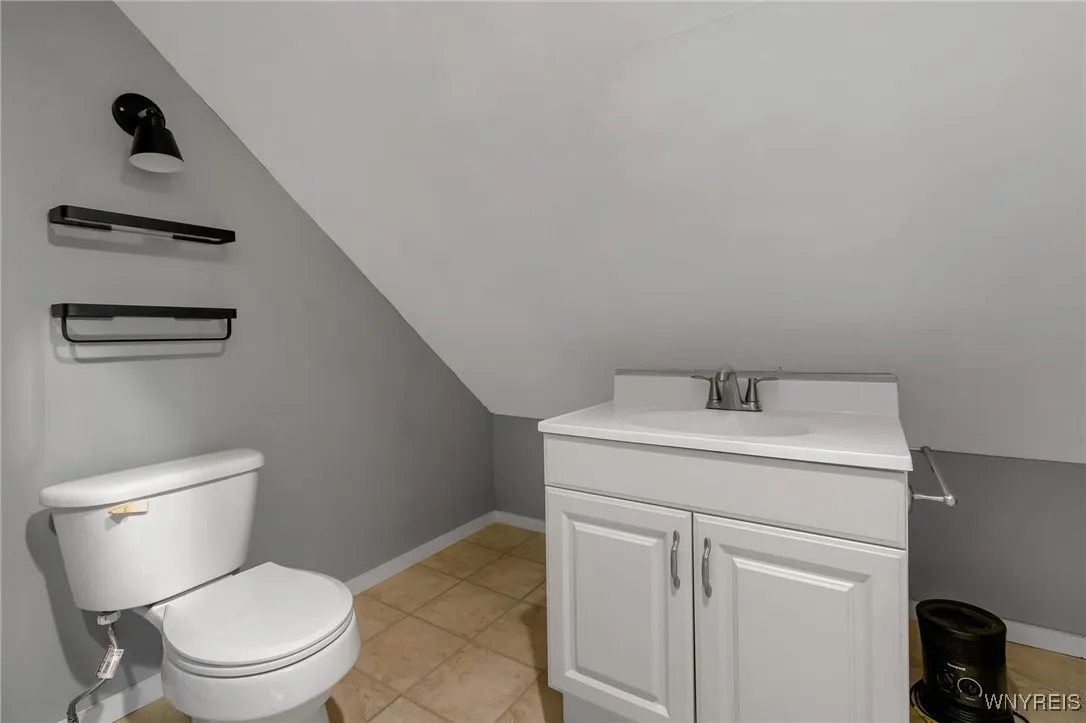 32 Sterling Avenue, Buffalo, New York 14216, Buffalo, New York 14216, 6 Bedrooms Bedrooms, ,3 BathroomsBathrooms,Residential,For Sale,32 Sterling Avenue, Buffalo, New York 14216,0,B1633975