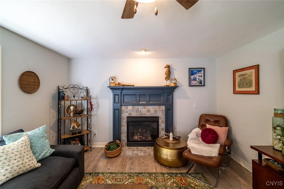 402 Hunt Drive, Manlius, New York 13066, Manlius, New York 13066, 4 Bedrooms Bedrooms, 9 Rooms Rooms,2 BathroomsBathrooms,Residential,Closed,402 Hunt Drive, Manlius, New York 13066,0,S1633811