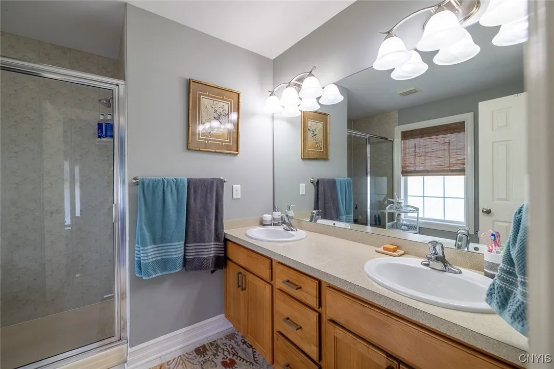 402 Hunt Drive, Manlius, New York 13066, Manlius, New York 13066, 4 Bedrooms Bedrooms, 9 Rooms Rooms,2 BathroomsBathrooms,Residential,Closed,402 Hunt Drive, Manlius, New York 13066,0,S1633811