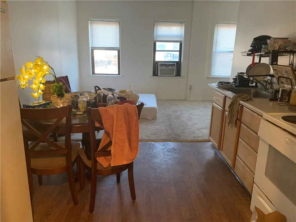 4-12 Lake Avenue, Rochester, New York 14608, Rochester, New York 14608, ,Commercial Sale,For Sale,4-12 Lake Avenue, Rochester, New York 14608,0,R1633658