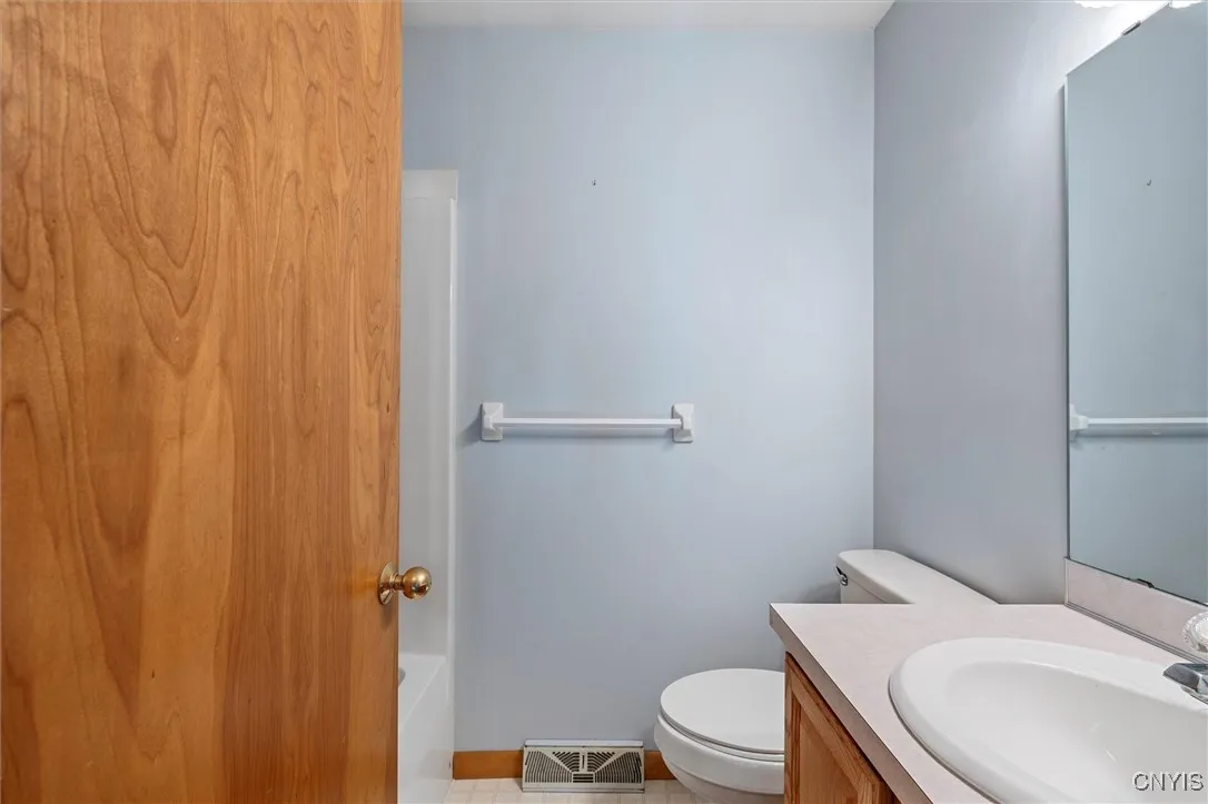 207 Tarolli Drive, Geddes, New York 13209, Geddes, New York 13209, 4 Bedrooms Bedrooms, 10 Rooms Rooms,3 BathroomsBathrooms,Residential,Closed,207 Tarolli Drive, Geddes, New York 13209,0,S1634020