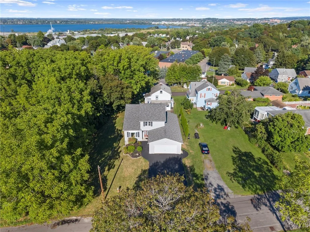 207 Tarolli Drive, Geddes, New York 13209, Geddes, New York 13209, 4 Bedrooms Bedrooms, 10 Rooms Rooms,3 BathroomsBathrooms,Residential,Closed,207 Tarolli Drive, Geddes, New York 13209,0,S1634020