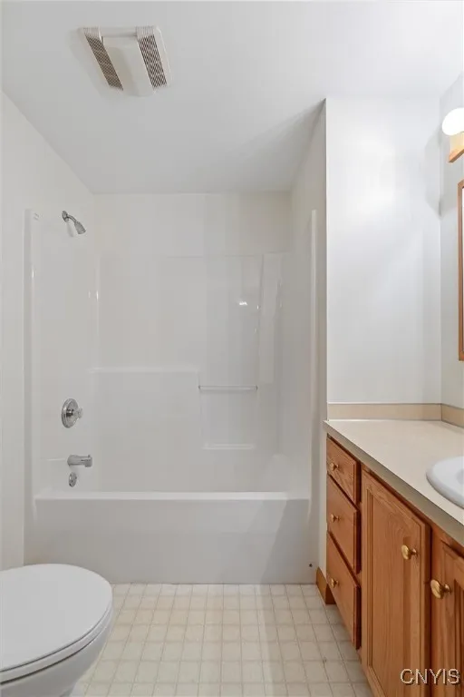 207 Tarolli Drive, Geddes, New York 13209, Geddes, New York 13209, 4 Bedrooms Bedrooms, 10 Rooms Rooms,3 BathroomsBathrooms,Residential,Closed,207 Tarolli Drive, Geddes, New York 13209,0,S1634020