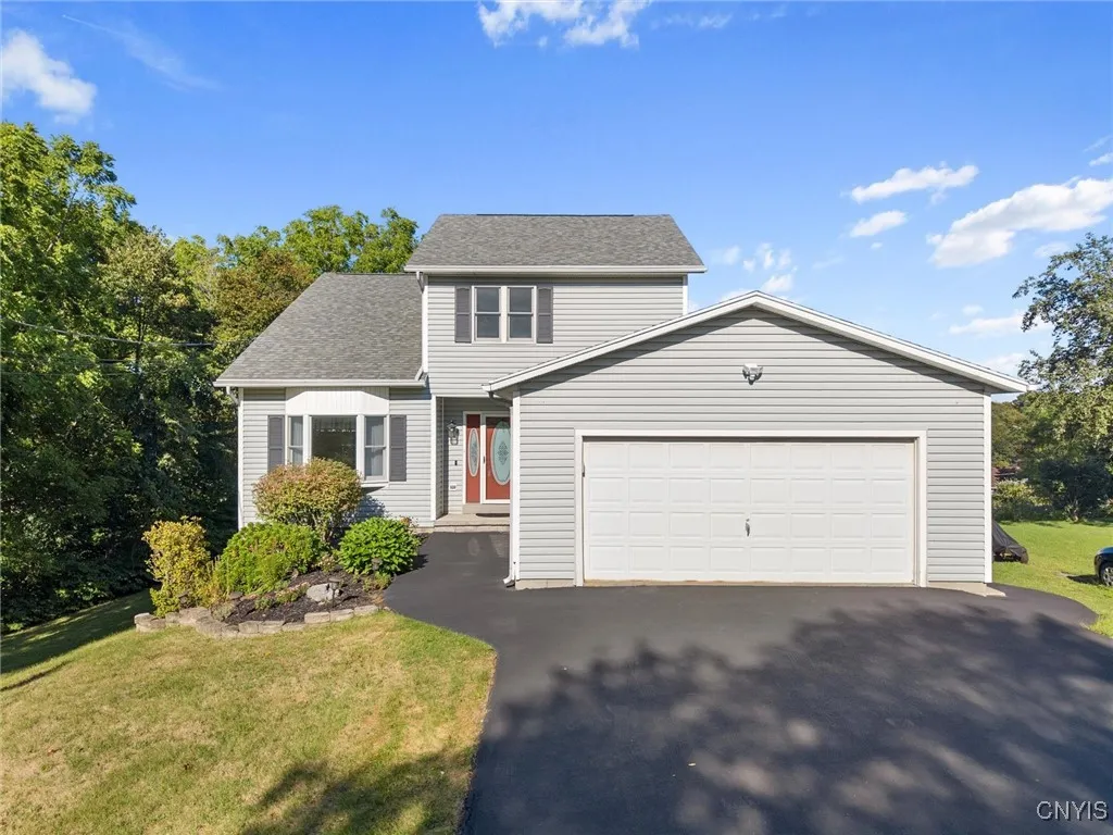 207 Tarolli Drive, Geddes, New York 13209, Geddes, New York 13209, 4 Bedrooms Bedrooms, 10 Rooms Rooms,3 BathroomsBathrooms,Residential,Closed,207 Tarolli Drive, Geddes, New York 13209,0,S1634020