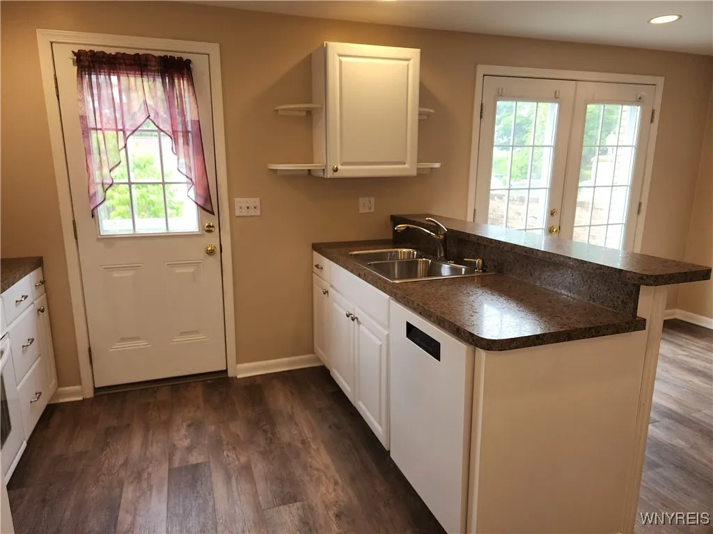 50 Carriage Drive 5, Orchard Park, New York 14127, Orchard Park, New York 14127, 3 Bedrooms Bedrooms, 7 Rooms Rooms,1 BathroomBathrooms,Residential,For Sale,50 Carriage Drive 5, Orchard Park, New York 14127,0,B1633121