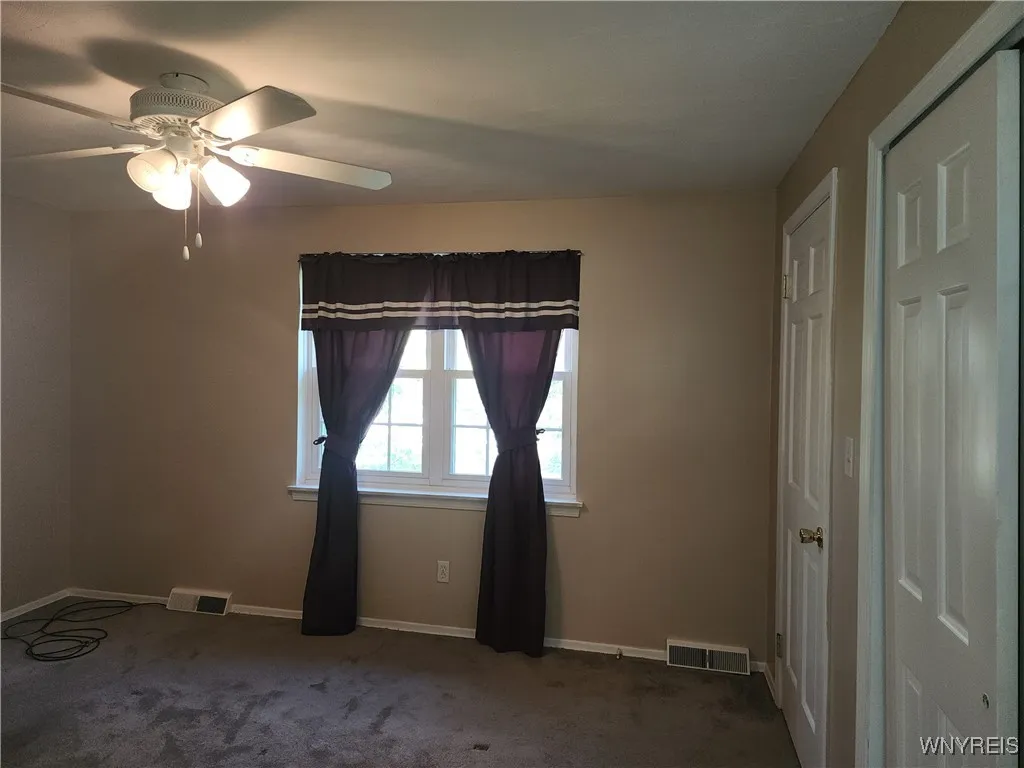 50 Carriage Drive 5, Orchard Park, New York 14127, Orchard Park, New York 14127, 3 Bedrooms Bedrooms, 7 Rooms Rooms,1 BathroomBathrooms,Residential,For Sale,50 Carriage Drive 5, Orchard Park, New York 14127,0,B1633121