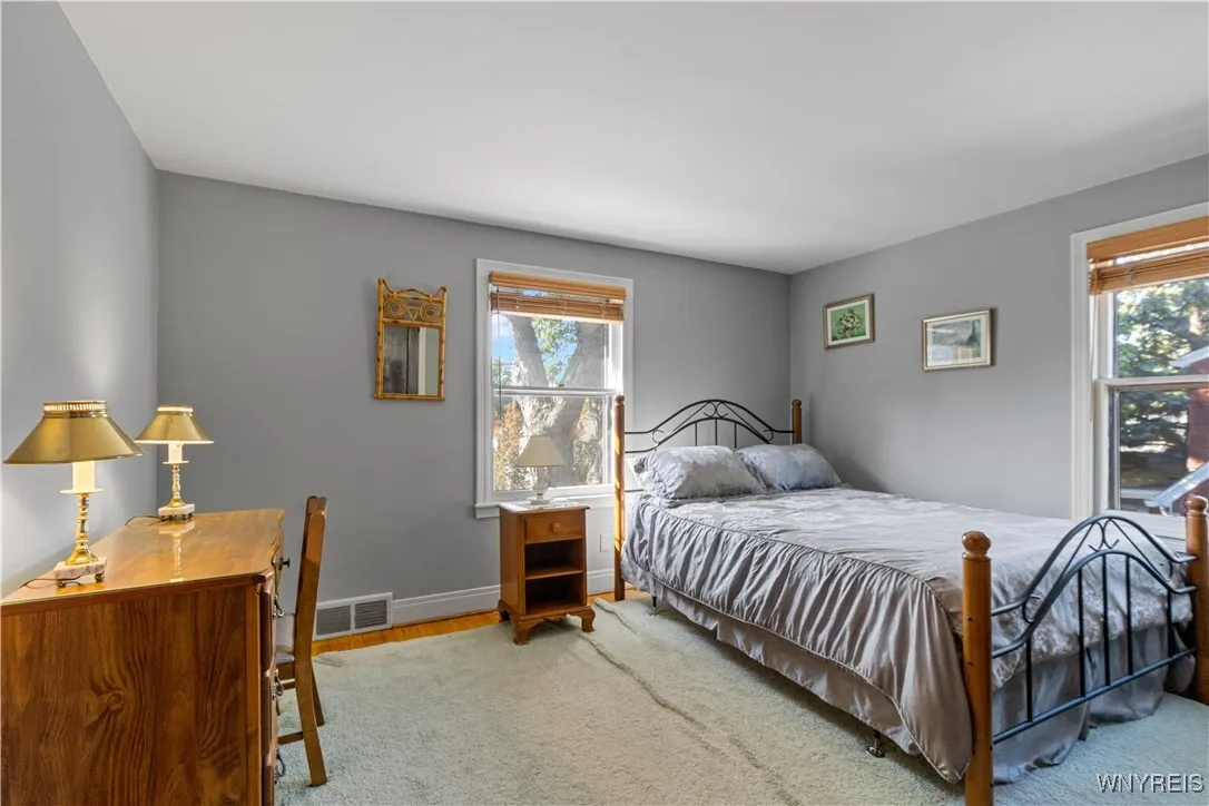 11 Danbury Lane, Tonawanda, New York 14217, Tonawanda, New York 14217, 4 Bedrooms Bedrooms, 7 Rooms Rooms,1 BathroomBathrooms,Residential,For Sale,11 Danbury Lane, Tonawanda, New York 14217,0,B1633646