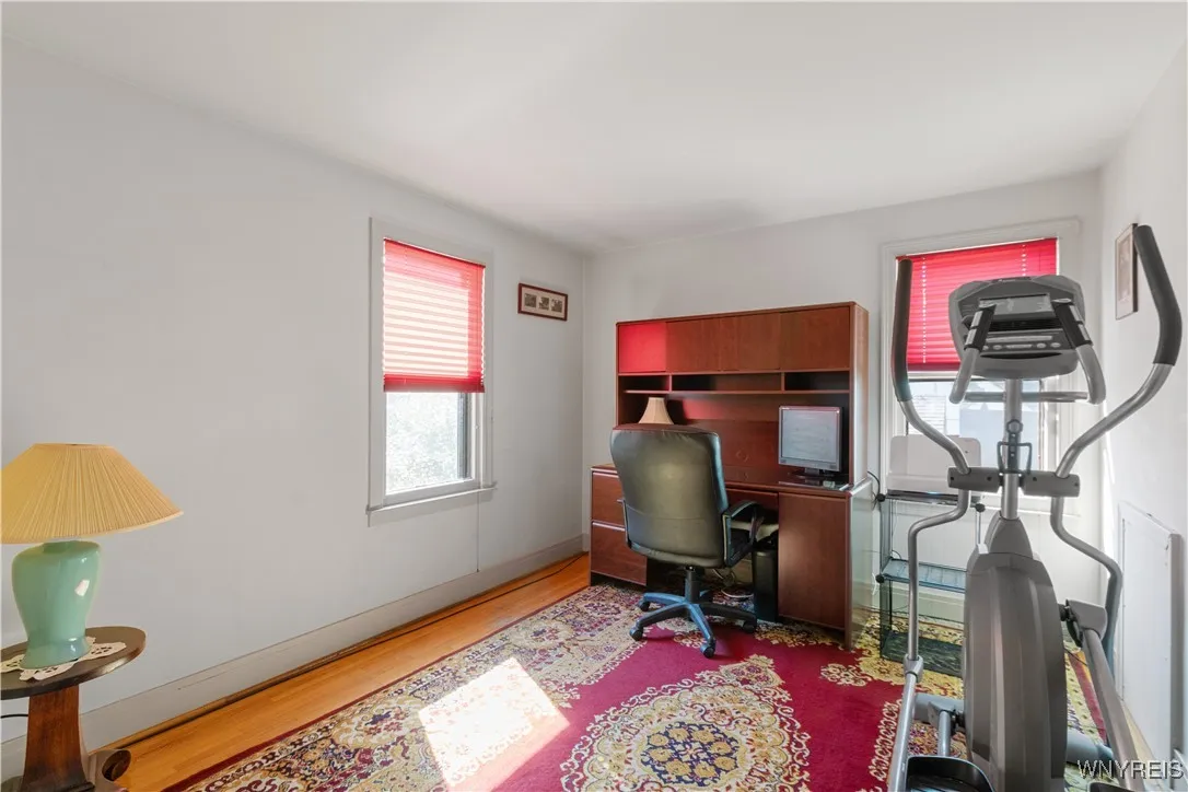 11 Danbury Lane, Tonawanda, New York 14217, Tonawanda, New York 14217, 4 Bedrooms Bedrooms, 7 Rooms Rooms,1 BathroomBathrooms,Residential,For Sale,11 Danbury Lane, Tonawanda, New York 14217,0,B1633646
