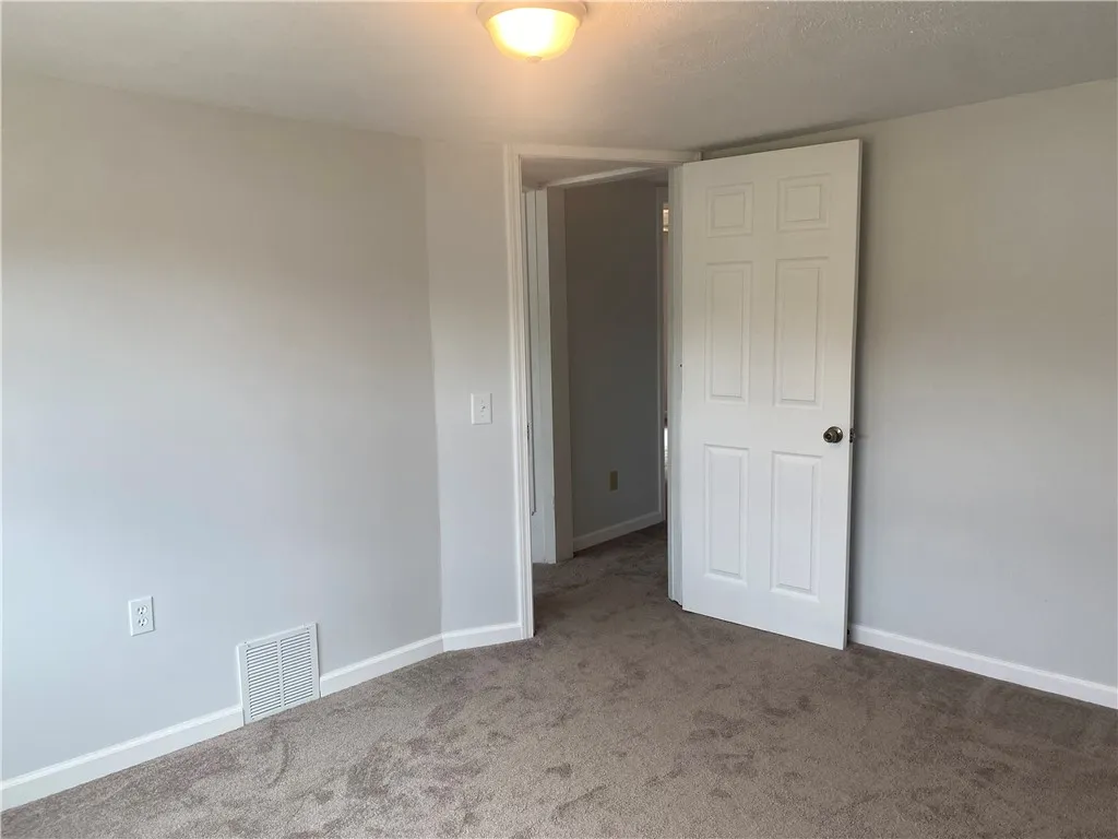 8 Erie Street, Cohocton, New York 14808, Cohocton, New York 14808, 3 Bedrooms Bedrooms, 9 Rooms Rooms,2 BathroomsBathrooms,Residential,Closed,8 Erie Street, Cohocton, New York 14808,0,R1634054