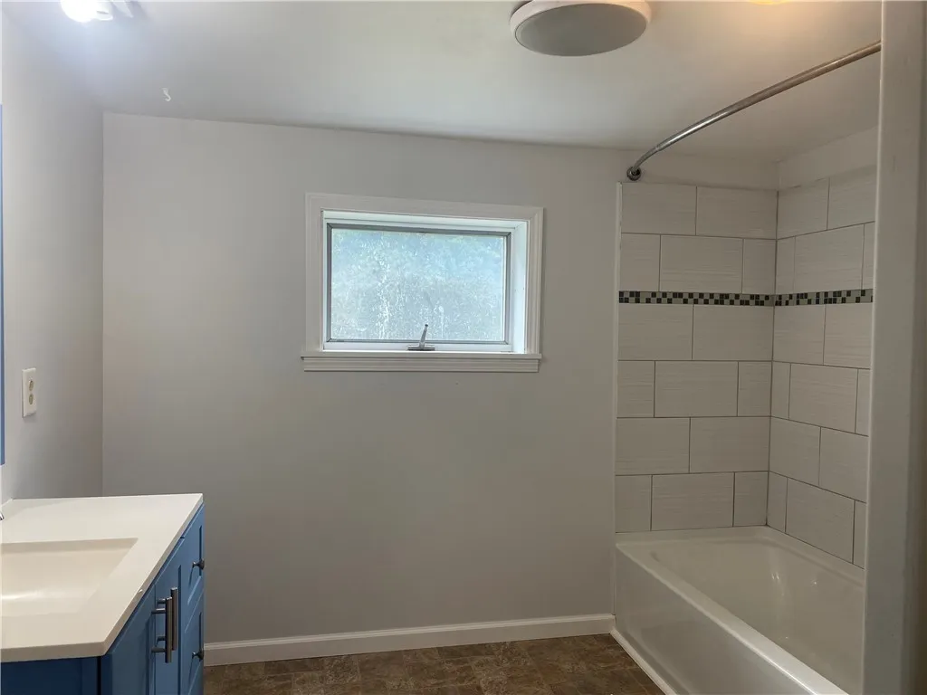 8 Erie Street, Cohocton, New York 14808, Cohocton, New York 14808, 3 Bedrooms Bedrooms, 9 Rooms Rooms,2 BathroomsBathrooms,Residential,Closed,8 Erie Street, Cohocton, New York 14808,0,R1634054