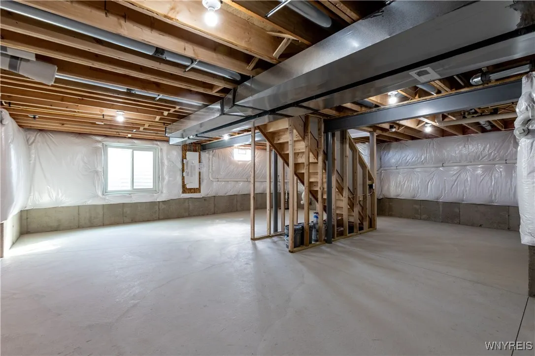 7300 Woodhaven Drive, Lockport Town, New York 1409, Lockport Town, New York 14094, 4 Bedrooms Bedrooms, 11 Rooms Rooms,2 BathroomsBathrooms,Residential,For Sale,7300 Woodhaven Drive, Lockport Town, New York 1409,0,B1633759