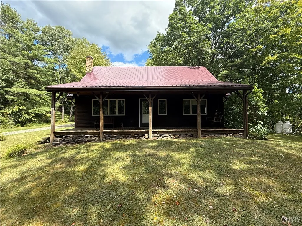 8 Westwood Drive, Veteran, New York 14864, Veteran, New York 14864, 3 Bedrooms Bedrooms, 6 Rooms Rooms,2 BathroomsBathrooms,Residential,For Sale,8 Westwood Drive, Veteran, New York 14864,0,S1632262