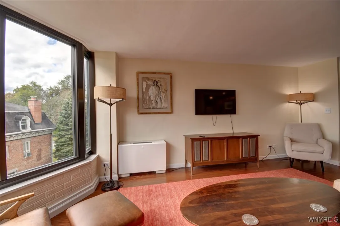 849 Delaware Avenue 302, Buffalo, New York 14209, Buffalo, New York 14209, 1 Bedroom Bedrooms, 4 Rooms Rooms,1 BathroomBathrooms,Residential,For Sale,849 Delaware Avenue 302, Buffalo, New York 14209,0,B1633939