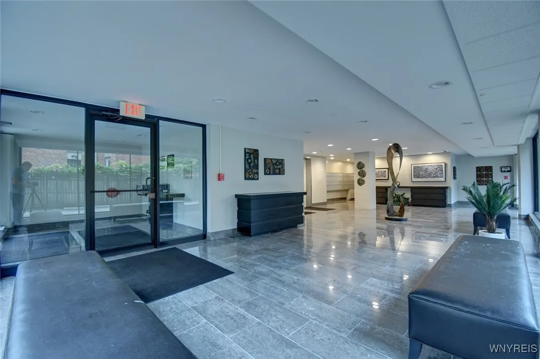 849 Delaware Avenue 302, Buffalo, New York 14209, Buffalo, New York 14209, 1 Bedroom Bedrooms, 4 Rooms Rooms,1 BathroomBathrooms,Residential,For Sale,849 Delaware Avenue 302, Buffalo, New York 14209,0,B1633939