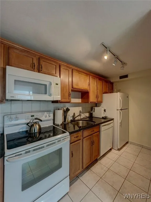 849 Delaware Avenue 302, Buffalo, New York 14209, Buffalo, New York 14209, 1 Bedroom Bedrooms, 5 Rooms Rooms,1 BathroomBathrooms,Residential Lease,For Rent,849 Delaware Avenue 302, Buffalo, New York 14209,0,B1633720