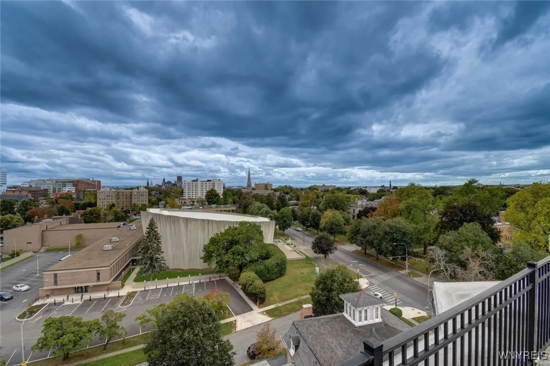 849 Delaware Avenue 302, Buffalo, New York 14209, Buffalo, New York 14209, 1 Bedroom Bedrooms, 5 Rooms Rooms,1 BathroomBathrooms,Residential Lease,For Rent,849 Delaware Avenue 302, Buffalo, New York 14209,0,B1633720