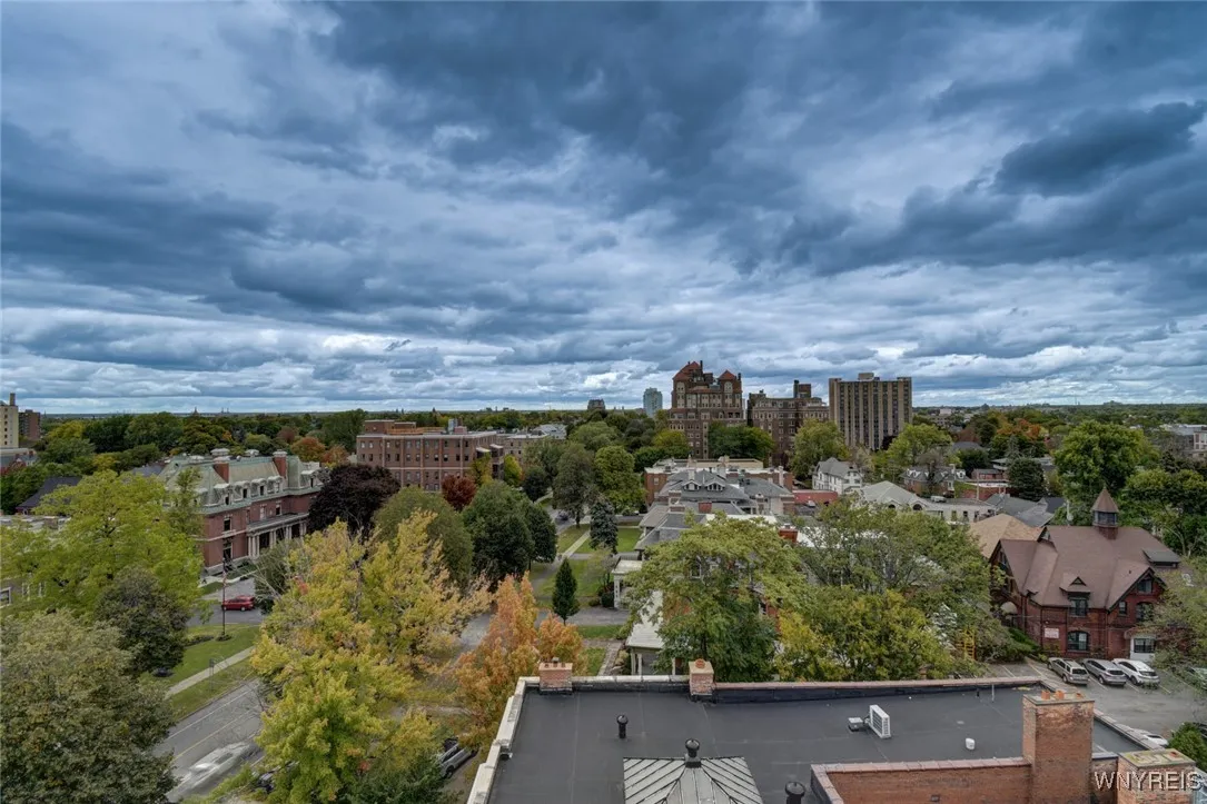 849 Delaware Avenue 302, Buffalo, New York 14209, Buffalo, New York 14209, 1 Bedroom Bedrooms, 5 Rooms Rooms,1 BathroomBathrooms,Residential Lease,For Rent,849 Delaware Avenue 302, Buffalo, New York 14209,0,B1633720