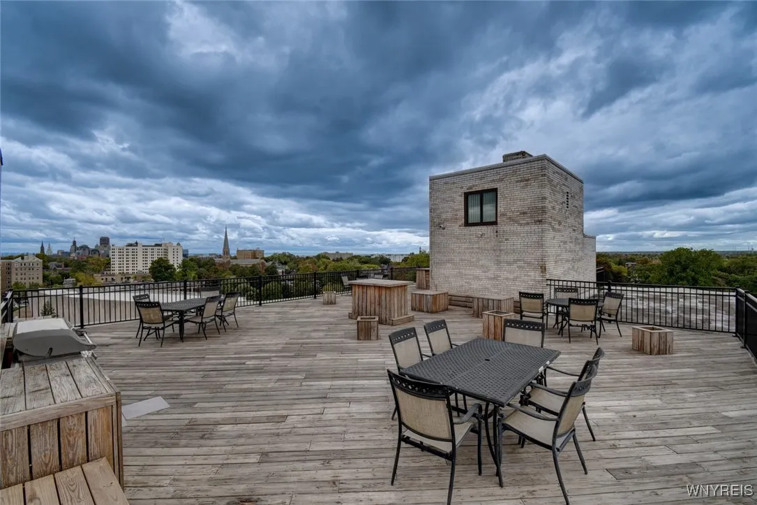 849 Delaware Avenue 302, Buffalo, New York 14209, Buffalo, New York 14209, 1 Bedroom Bedrooms, 5 Rooms Rooms,1 BathroomBathrooms,Residential Lease,For Rent,849 Delaware Avenue 302, Buffalo, New York 14209,0,B1633720
