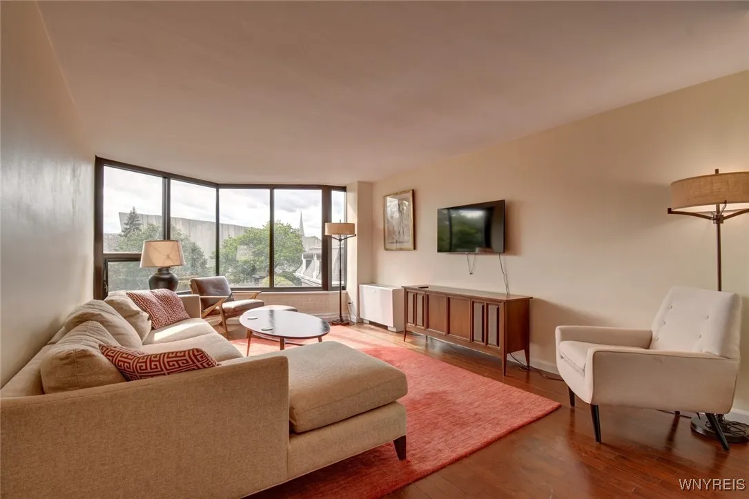 849 Delaware Avenue 302, Buffalo, New York 14209, Buffalo, New York 14209, 1 Bedroom Bedrooms, 5 Rooms Rooms,1 BathroomBathrooms,Residential Lease,For Rent,849 Delaware Avenue 302, Buffalo, New York 14209,0,B1633720