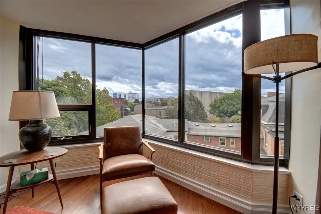 849 Delaware Avenue 302, Buffalo, New York 14209, Buffalo, New York 14209, 1 Bedroom Bedrooms, 5 Rooms Rooms,1 BathroomBathrooms,Residential Lease,For Rent,849 Delaware Avenue 302, Buffalo, New York 14209,0,B1633720