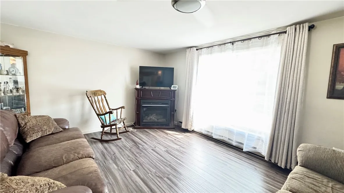 13 Ithaca Street, Barton, New York 14892, Barton, New York 14892, 3 Bedrooms Bedrooms, 7 Rooms Rooms,2 BathroomsBathrooms,Residential,For Sale,13 Ithaca Street, Barton, New York 14892,0,R1634170