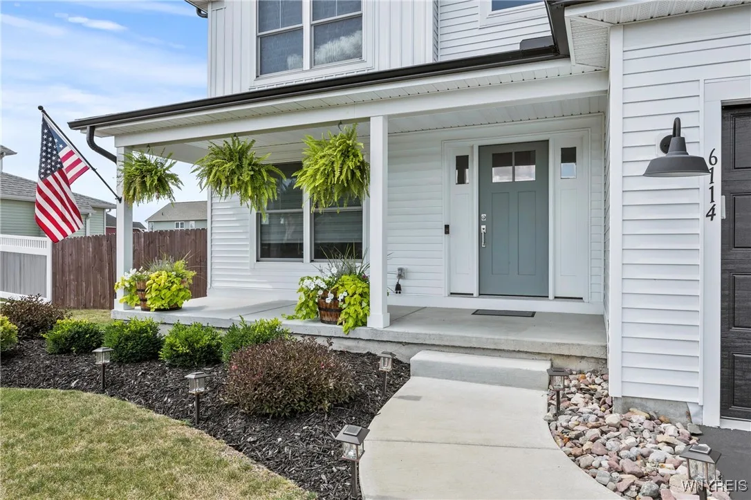 6114 Wildwood Way, Lockport Town, New York 14094, Lockport Town, New York 14094, 4 Bedrooms Bedrooms, 8 Rooms Rooms,2 BathroomsBathrooms,Residential,For Sale,6114 Wildwood Way, Lockport Town, New York 14094,0,B1634091
