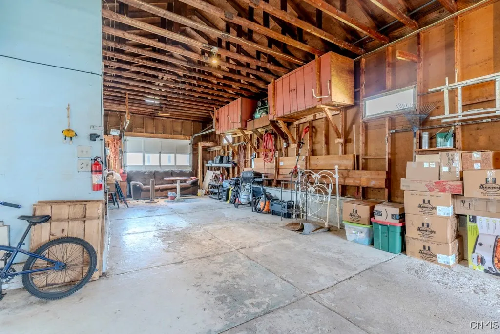 109 Kendall Drive East, Manlius, New York 13057, Manlius, New York 13057, 4 Bedrooms Bedrooms, 10 Rooms Rooms,2 BathroomsBathrooms,Residential,For Sale,109 Kendall Drive East, Manlius, New York 13057,0,S1634147