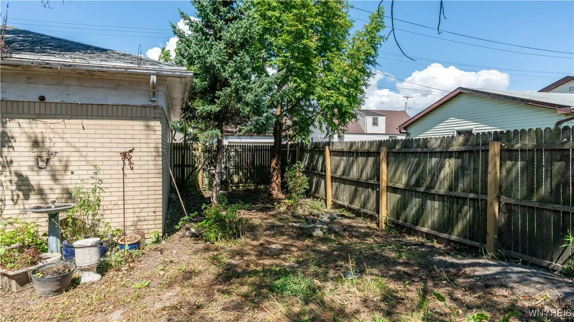 99 Shanley Street, Cheektowaga, New York 14206, Cheektowaga, New York 14206, 3 Bedrooms Bedrooms, 6 Rooms Rooms,1 BathroomBathrooms,Residential,Closed,99 Shanley Street, Cheektowaga, New York 14206,0,B1634187