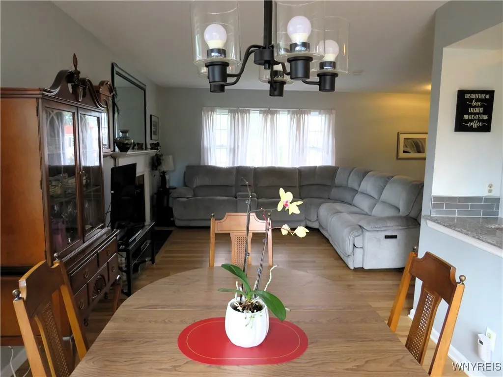 1936 Marjorie Road, Grand Island, New York 14072, Grand Island, New York 14072, 3 Bedrooms Bedrooms, 9 Rooms Rooms,1 BathroomBathrooms,Residential,Closed,1936 Marjorie Road, Grand Island, New York 14072,0,B1633816