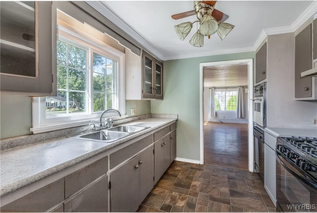 11094 Fairview Drive, Alden, New York 14086, Alden, New York 14086, 3 Bedrooms Bedrooms, 6 Rooms Rooms,1 BathroomBathrooms,Residential,Closed,11094 Fairview Drive, Alden, New York 14086,0,B1633322
