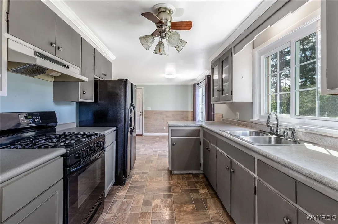 11094 Fairview Drive, Alden, New York 14086, Alden, New York 14086, 3 Bedrooms Bedrooms, 6 Rooms Rooms,1 BathroomBathrooms,Residential,Closed,11094 Fairview Drive, Alden, New York 14086,0,B1633322